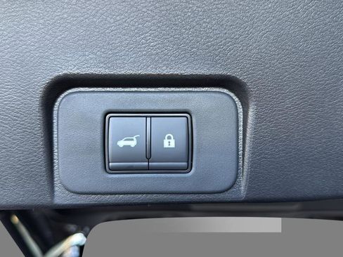 New 2026 Nissan Rogue SV AWD/4WD image 22