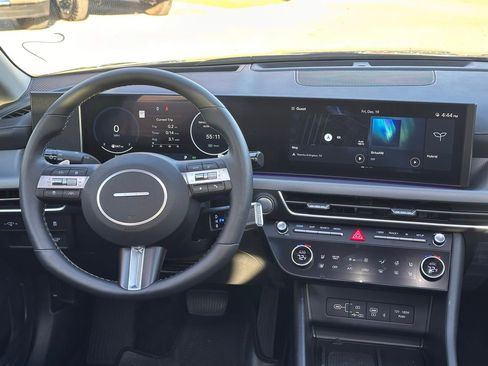 Certified 2025 Hyundai Sonata Limited image 23