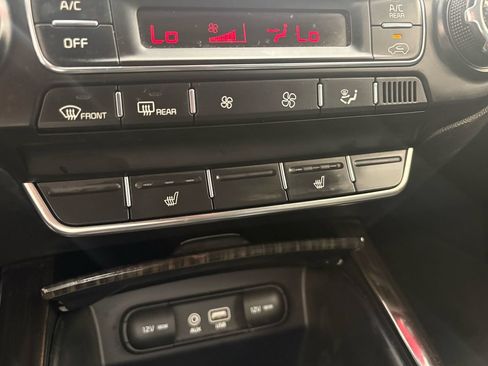 Used 2019 Kia Sorento EX AWD/4WD image 30