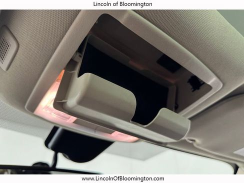 Used 2013 Lincoln MKX AWD image 46