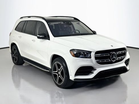 Used 2023 Mercedes-Benz GLS 580 4MATIC image 1