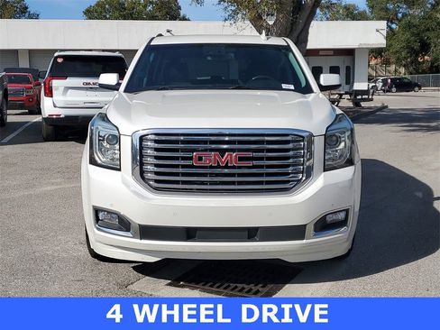 Used 2019 GMC Yukon SLT image 2