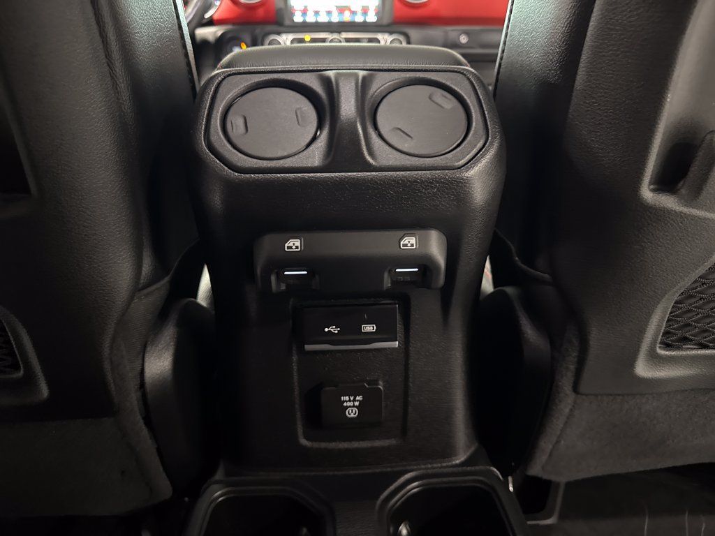 Used 2020 Jeep Gladiator Rubicon AWD/4WD image 41