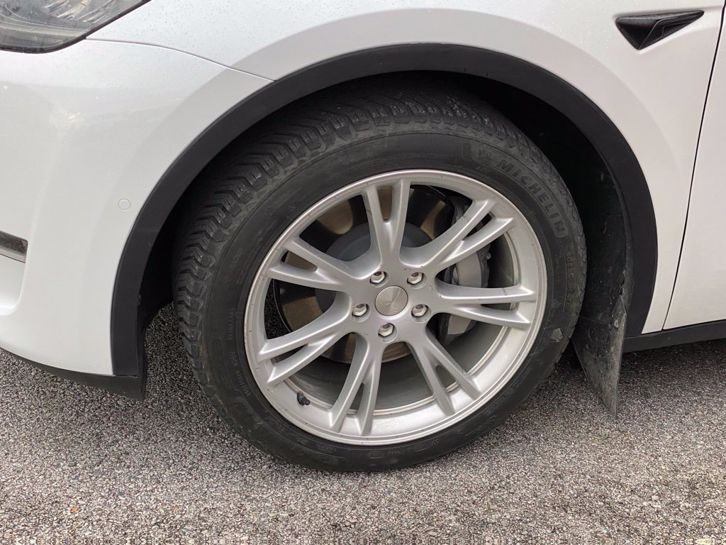 Used 2021 Tesla Model Y Long Range AWD/4WD image 4