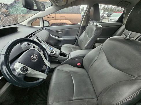 Used 2010 Toyota Prius Five image 12