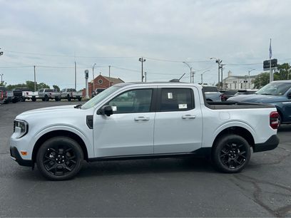 New 2026 Ford Maverick Lariat w/ Black Appearance Package