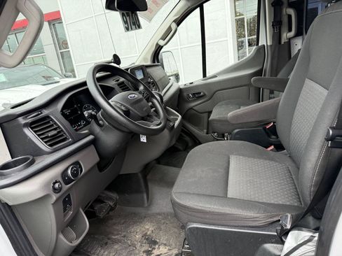 Used 2022 Ford Transit 250 Low Roof w/ Exterior Upgrade Package RWD image 10