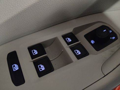 Used 2019 Volkswagen Jetta S w/ Driver Assistance Package FWD image 27