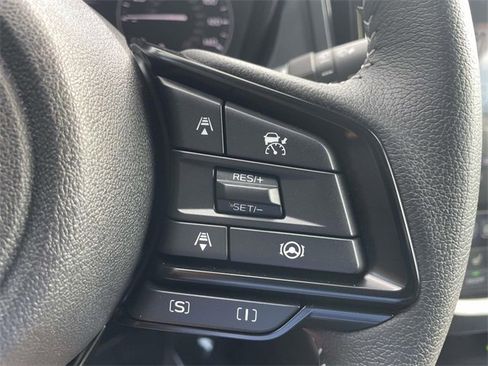 Used 2025 Subaru Forester Premium w/ Convenience Package #1 image 18