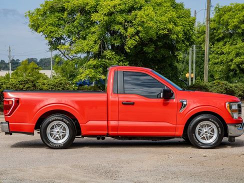Used 2021 Ford F150 XLT w/ Equipment Group 301A Mid RWD image 4