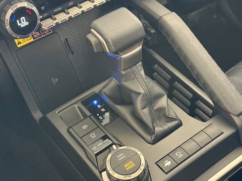 New 2025 Toyota 4Runner 4WD image 20