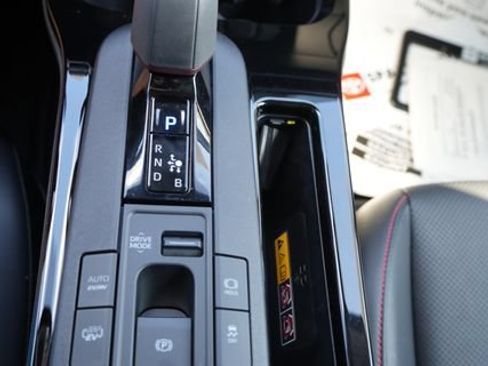 Used 2026 Toyota Prius Plug-In Hybrid FWD image 40
