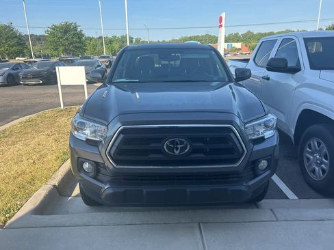 Used 2023 Toyota Tacoma SR5 image 1