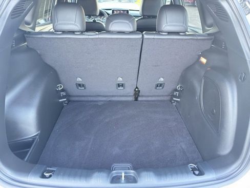 Used 2024 Jeep Compass Latitude w/ Sun and Sound Group image 9