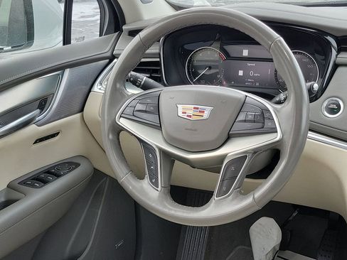 Certified 2023 Cadillac XT5 Premium Luxury image 28