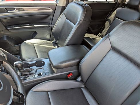 Used 2018 Volkswagen Atlas SE FWD image 20