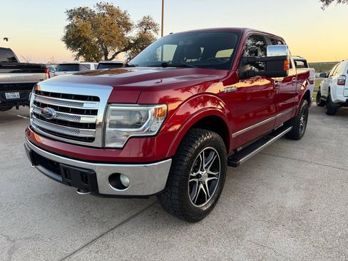 Used 2014 Ford F150 Lariat w/ Equipment Group 502A Luxury AWD/4WD image 3