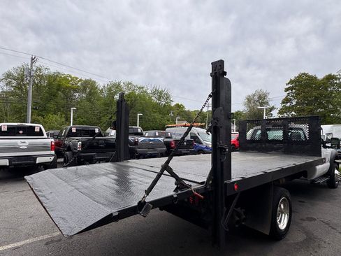 Used 2016 Ford F550 4x4 Regular Cab Super Duty image 19