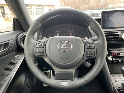 Used 2025 Lexus IS 350 F Sport w/ Navigation Package image 18