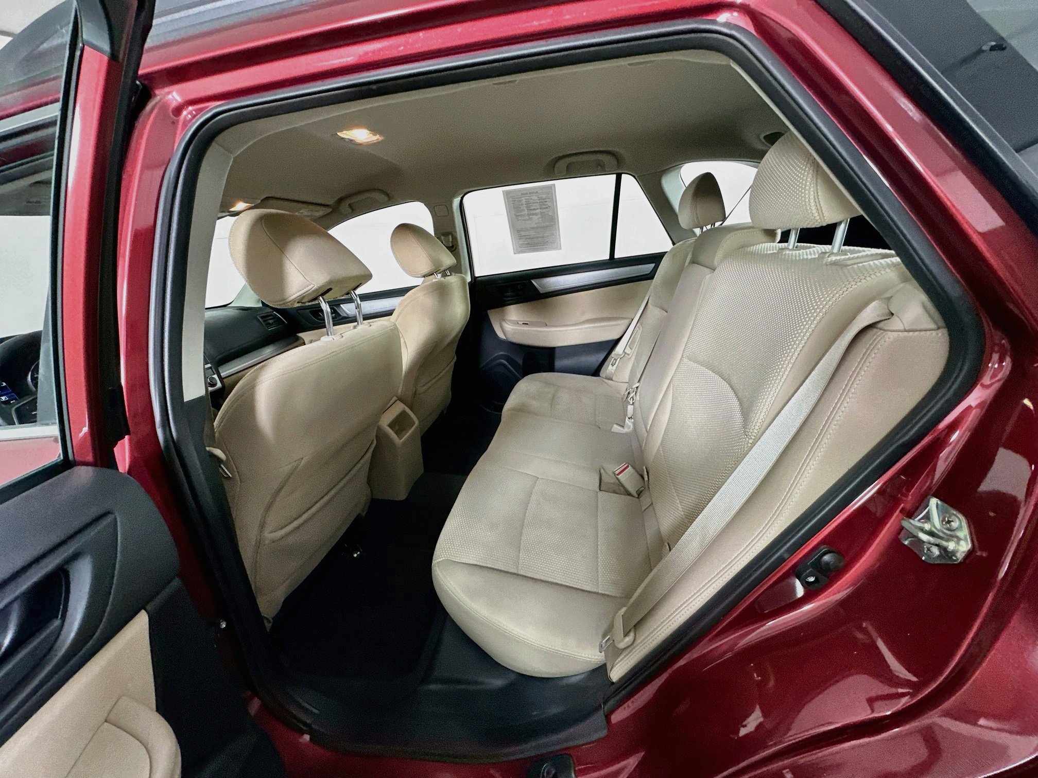 Used 2018 Subaru Outback 2.5i AWD/4WD image 26
