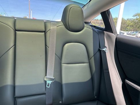Used 2021 Tesla Model 3 Standard Range Plus RWD image 14