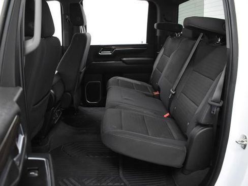 Used 2024 Chevrolet Silverado 2500 LT image 28