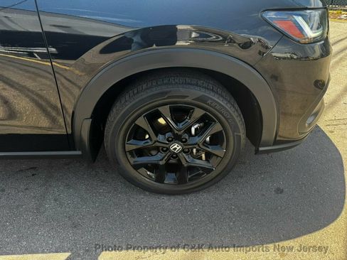 Used 2023 Honda HR-V Sport image 14