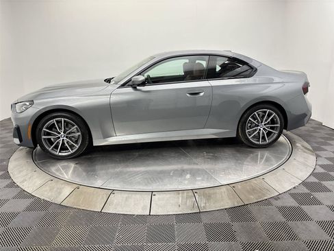 Used 2025 BMW 230i xDrive Coupe w/ Premium Package AWD/4WD image 16