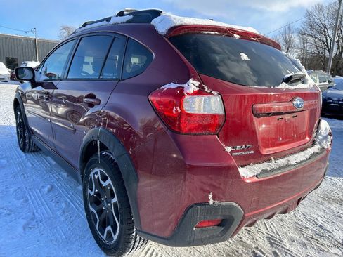 Used 2017 Subaru Crosstrek 2.0i Premium image 4
