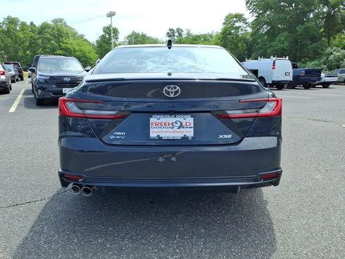 Used 2025 Toyota Camry XSE AWD/4WD image 21