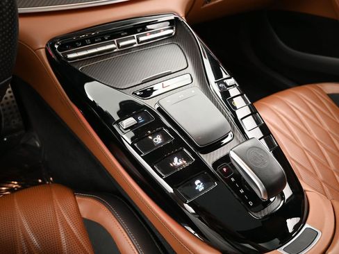 Used 2022 Mercedes-Benz AMG GT 53 image 26