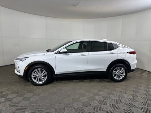 Used 2026 Buick Envista Preferred image 6