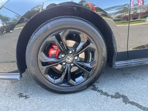 Used 2025 Honda Accord SE image 11