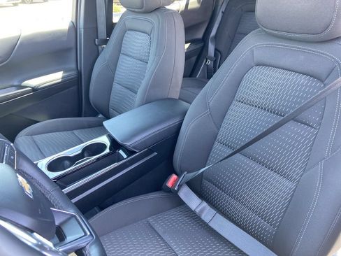 Used 2025 Chevrolet Equinox LT FWD image 15