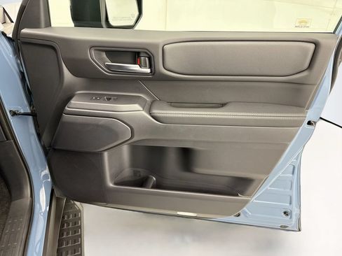 Used 2027 Toyota Land Cruiser AWD/4WD image 24