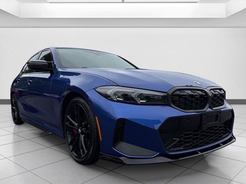 Used 2023 BMW 330i xDrive Sedan w/ M Sport Package AWD/4WD image 5