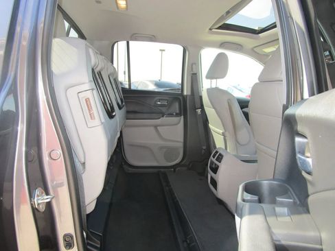 Used 2019 Honda Ridgeline RTL-E image 23