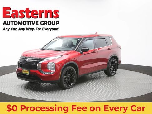 Used 2022 Mitsubishi Outlander SE FWD image 56
