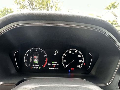 Used 2025 Honda Pilot TrailSport image 27