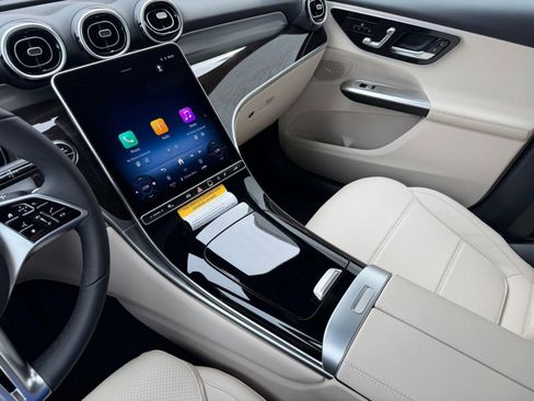 New 2026 Mercedes-Benz GLC 300 4MATIC image 25
