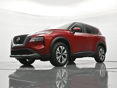 Used 2023 Nissan Rogue SV image 36