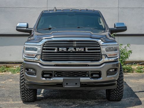 Used 2020 RAM 2500 Laramie AWD/4WD image 4
