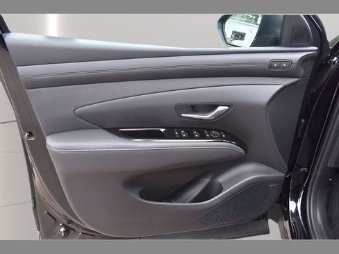 New 2025 Hyundai Santa Cruz Limited AWD/4WD image 16