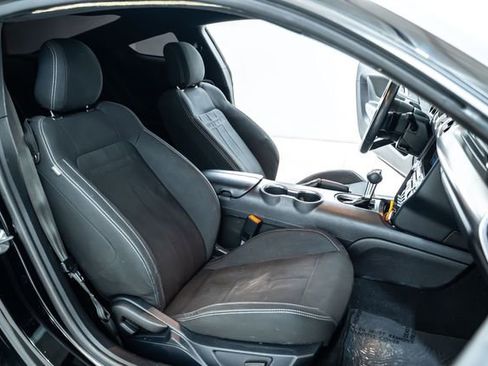 Used 2021 Ford Mustang GT w/ Equipment Group 301A image 23