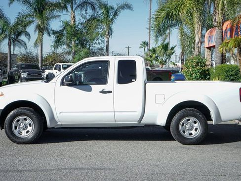 Used 2016 Nissan Frontier S image 5