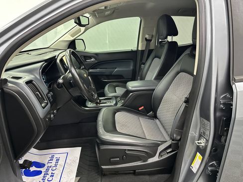 Used 2020 Chevrolet Colorado Z71 AWD/4WD image 9