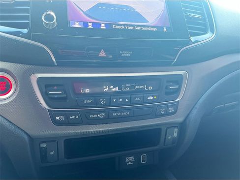 Used 2023 Honda Ridgeline RTL image 15