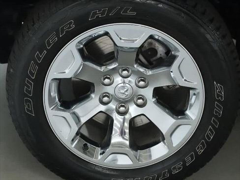 Used 2024 RAM 1500 Big Horn AWD/4WD image 38
