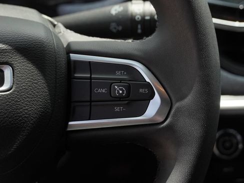 Certified 2023 Jeep Compass Latitude AWD/4WD image 27