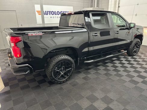 Used 2025 Chevrolet Silverado 1500 Custom Trail Boss AWD/4WD image 10